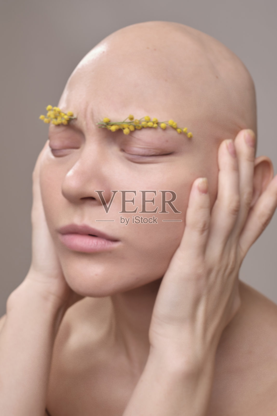 美丽的女人脱发照片摄影图片