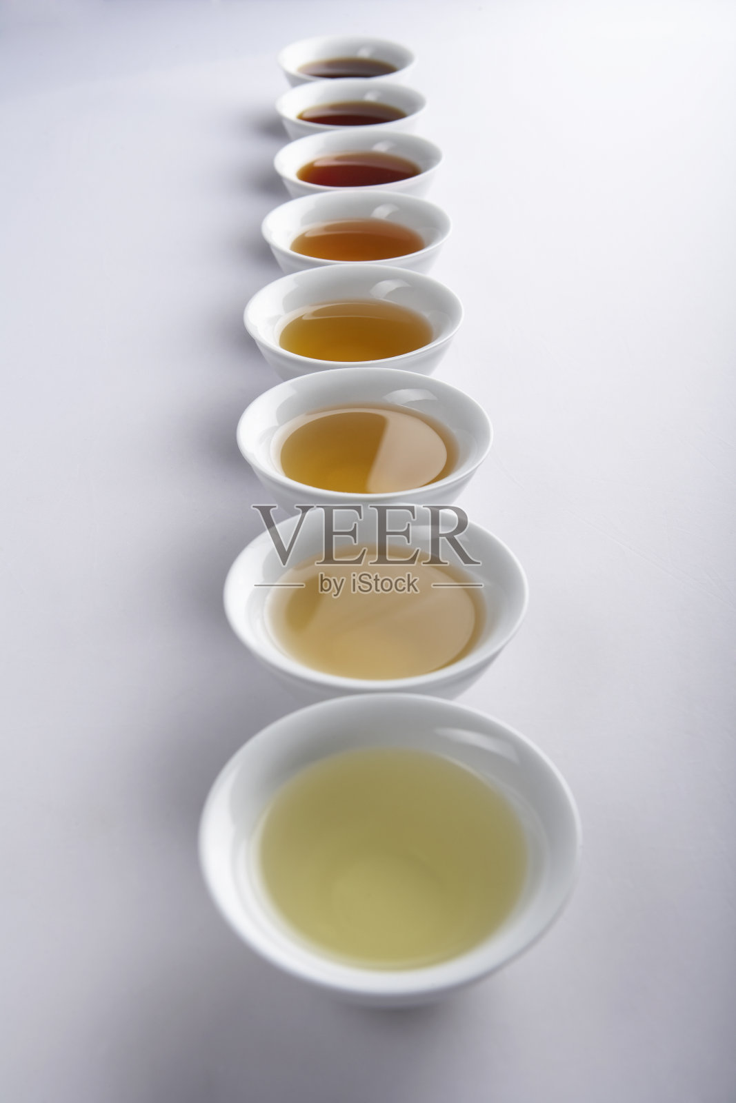 不同色泽的茶照片摄影图片