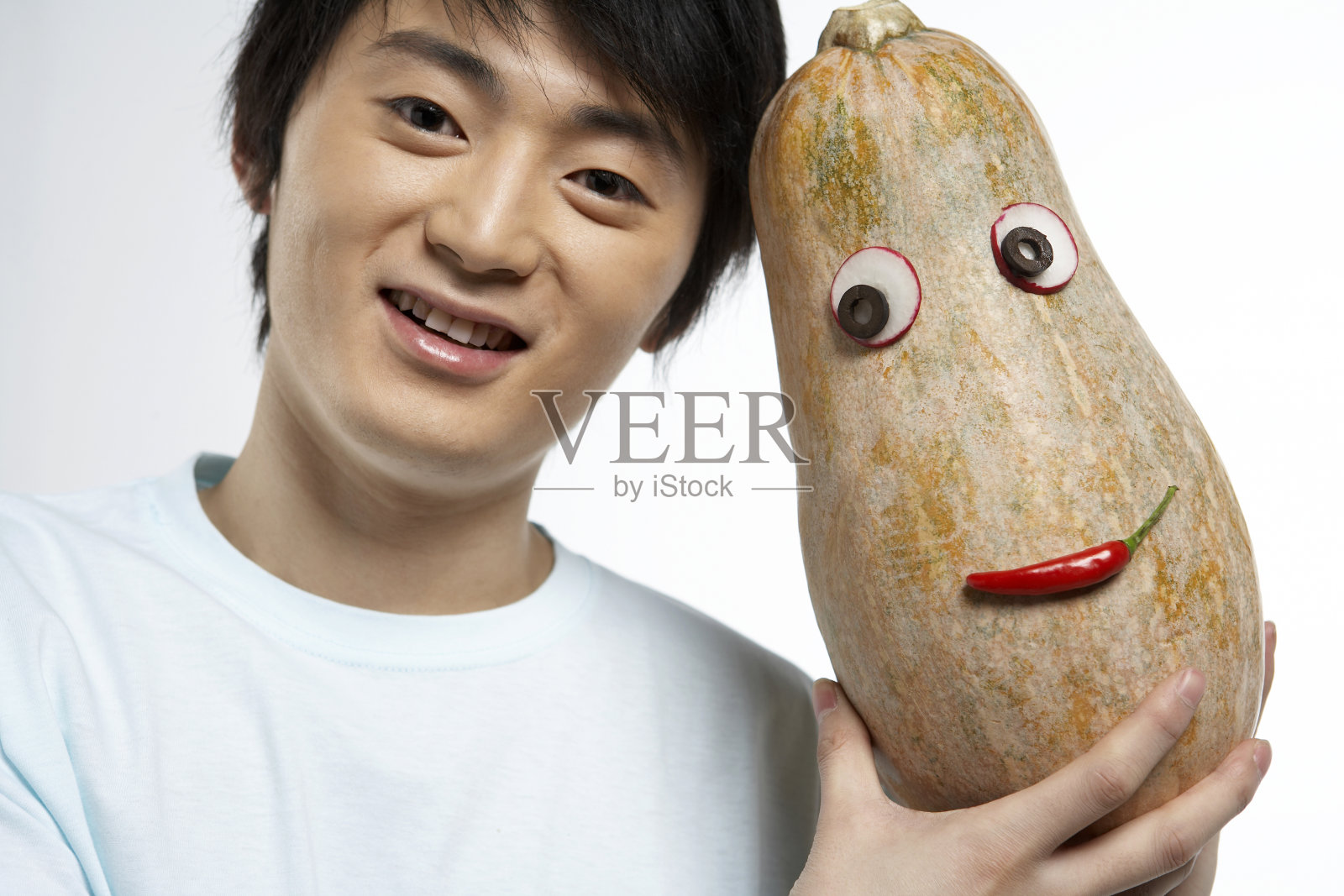 男子和创意南瓜照片摄影图片