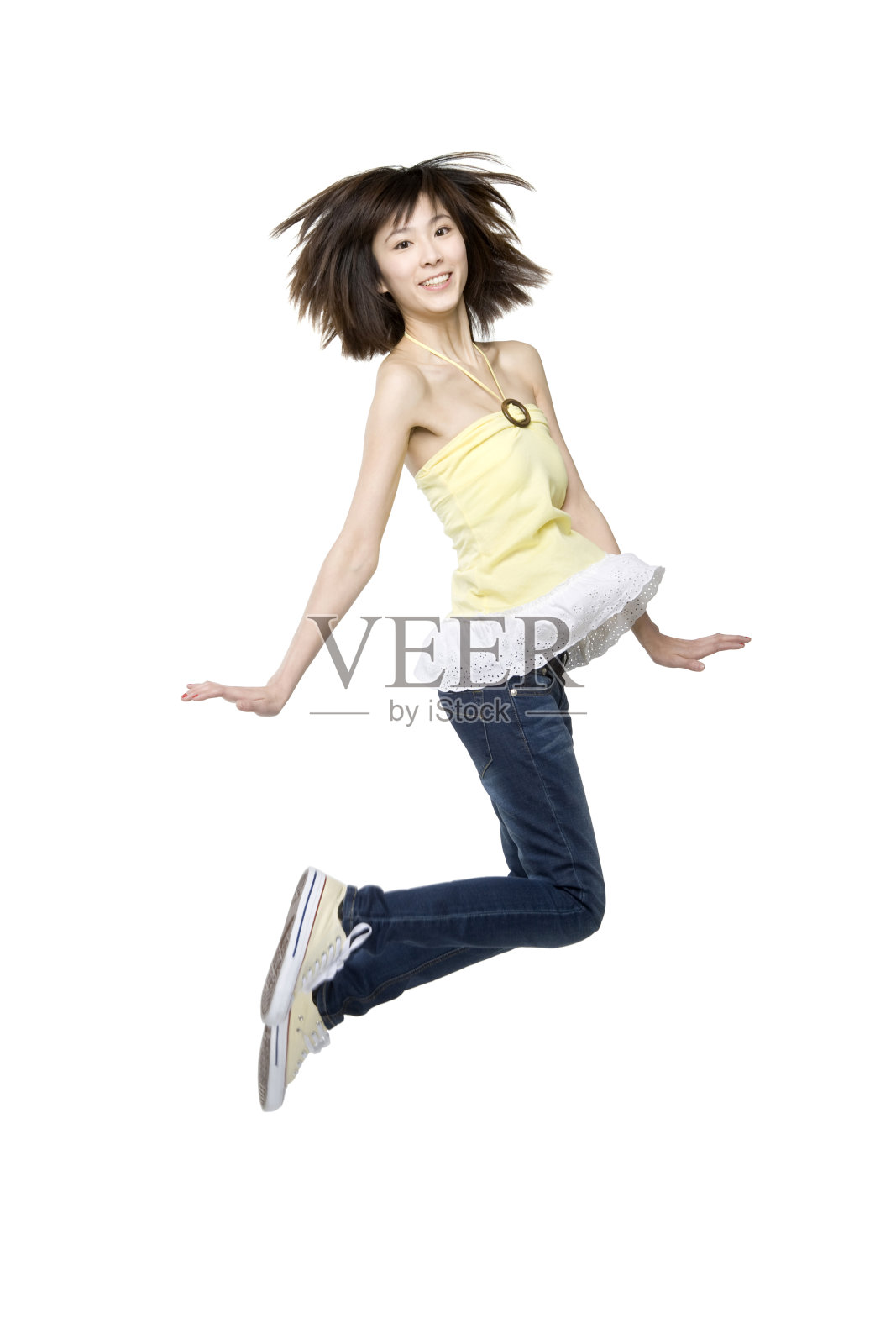 年轻女孩跳跃照片摄影图片