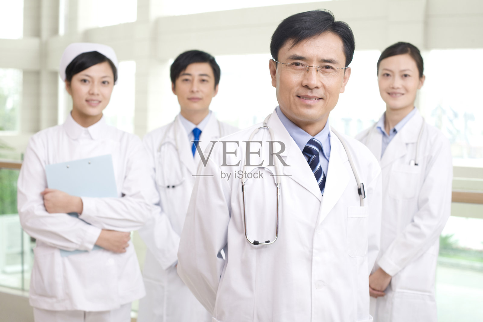 医务工作者群体像照片摄影图片