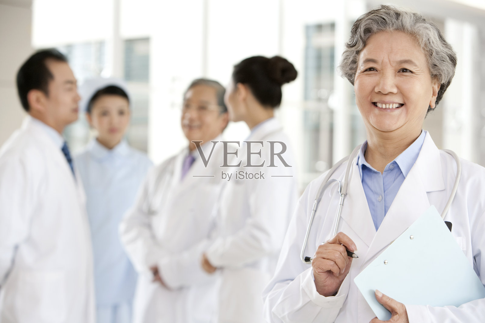 医务工作者群体像照片摄影图片