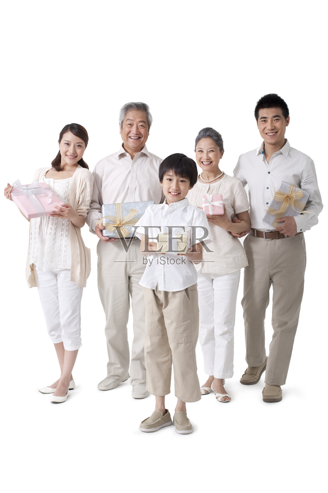 快乐家庭和礼物盒照片摄影图片