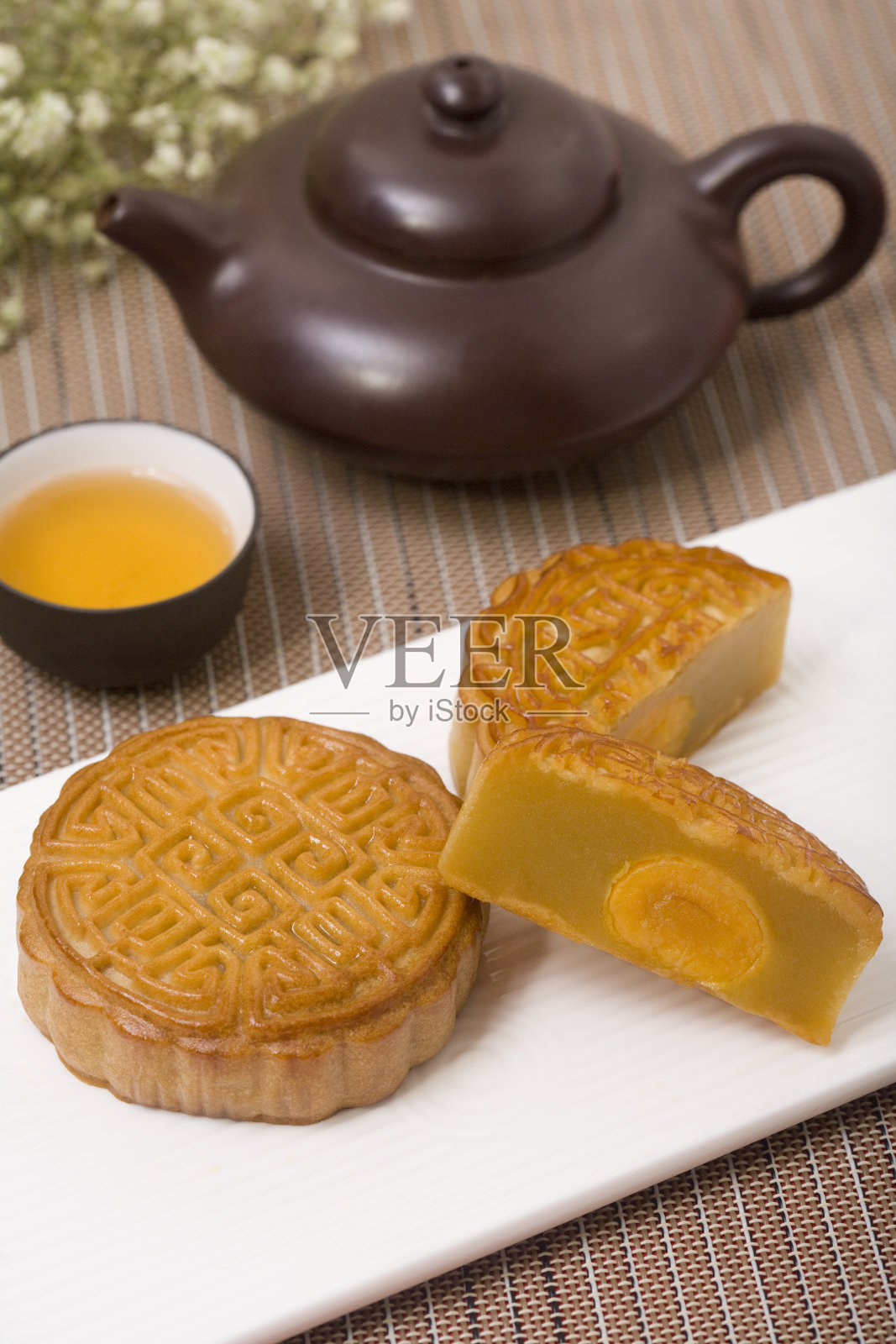 茶和月饼照片摄影图片