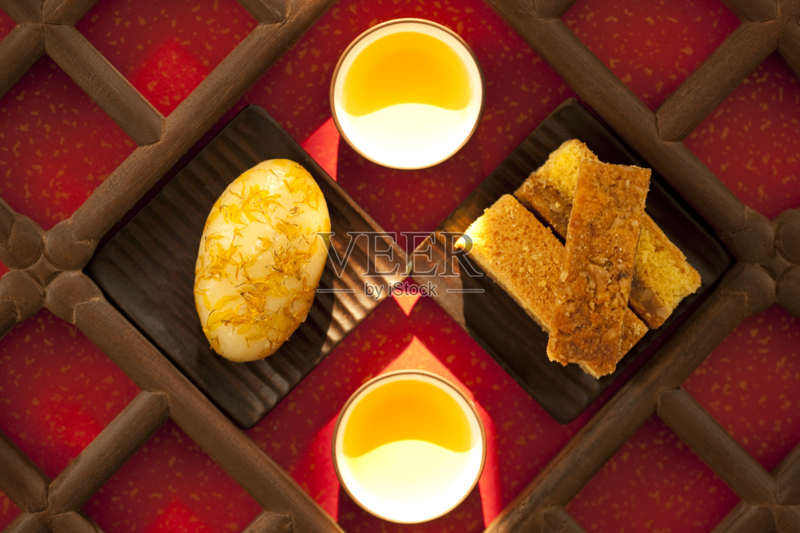 中式点心和茶照片摄影图片