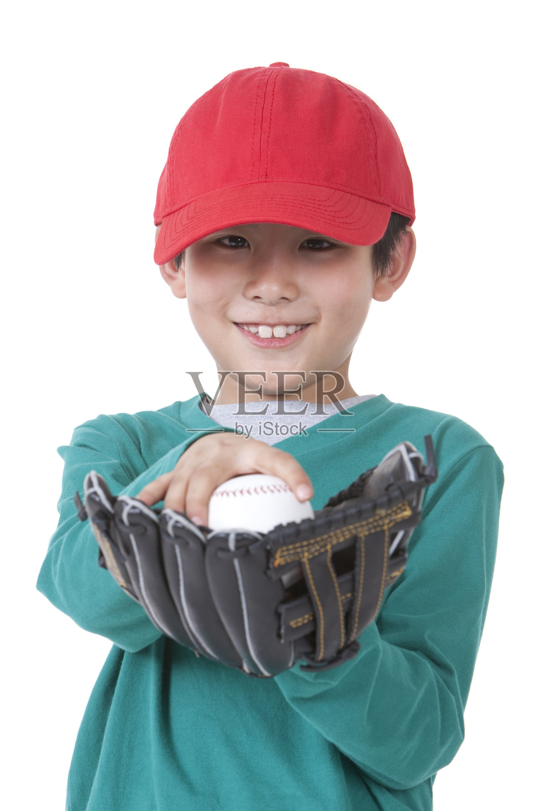 打棒球的小男孩照片摄影图片