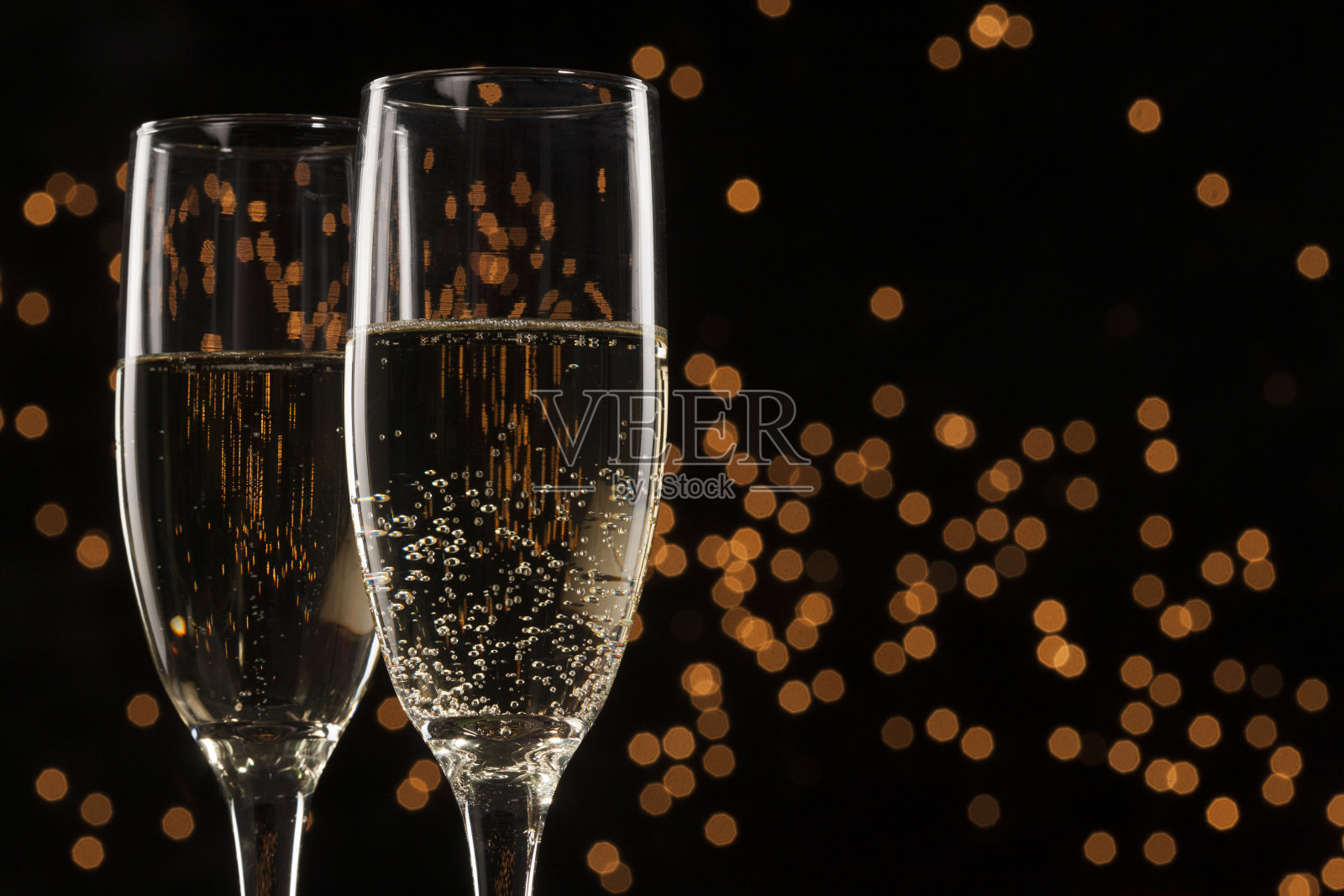 两杯香槟照片摄影图片