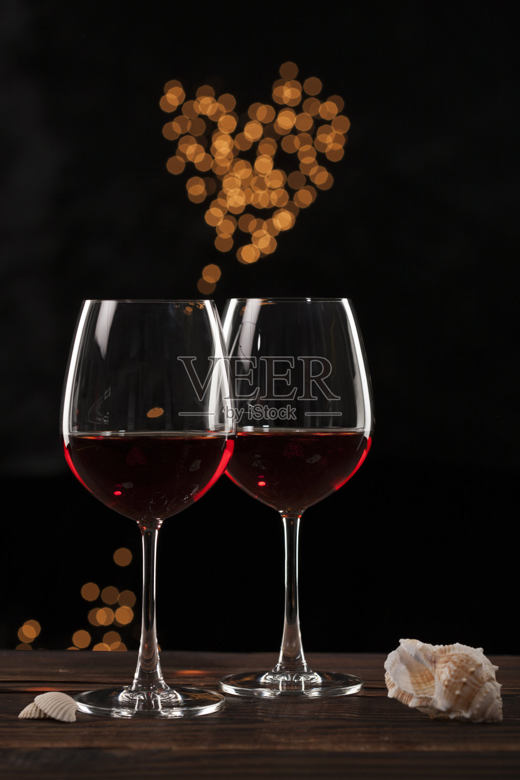 红酒与约会照片摄影图片