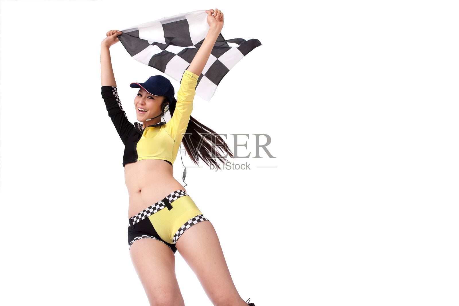 青年女人举着方格旗照片摄影图片