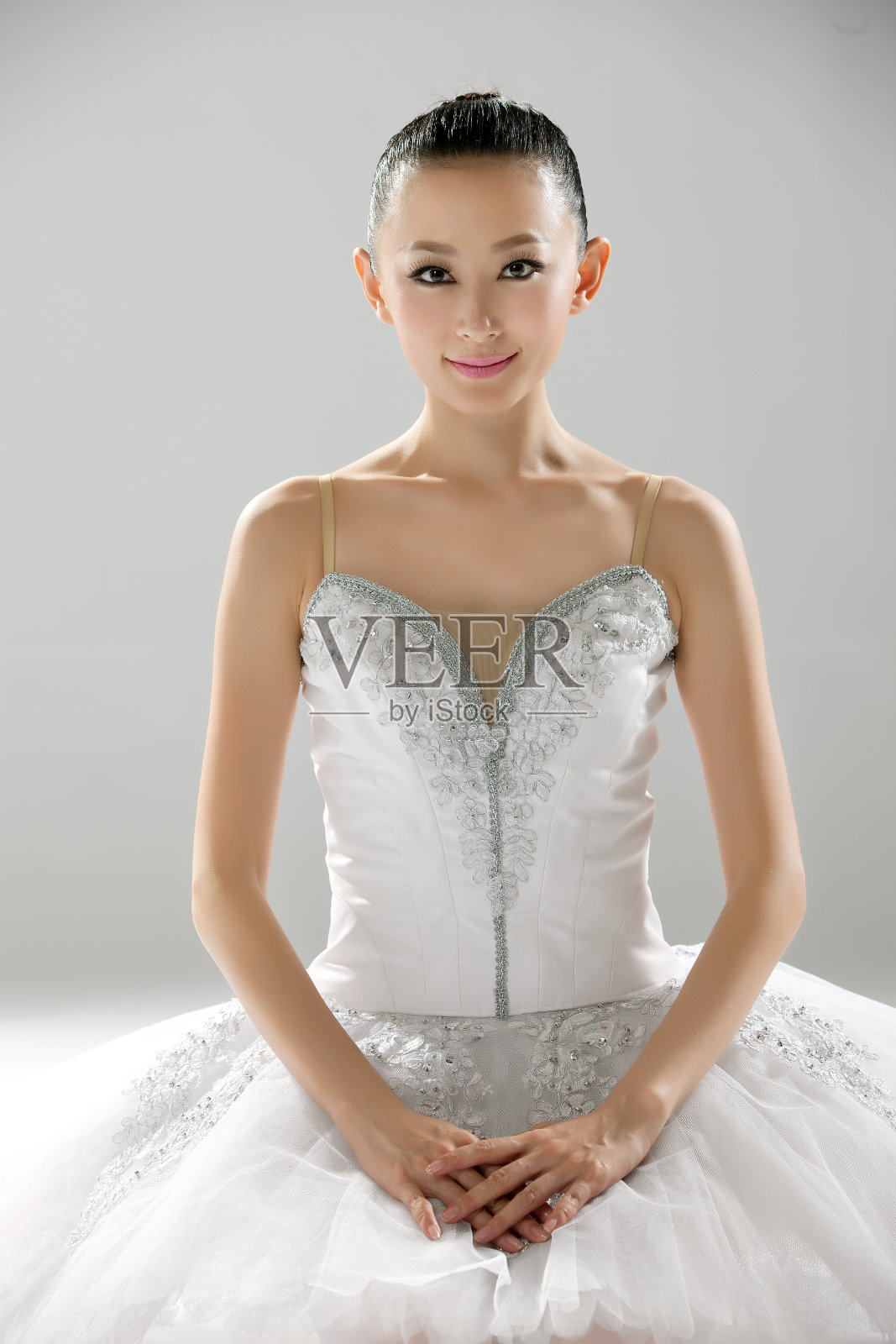 青年女人跳芭蕾跳舞照片摄影图片