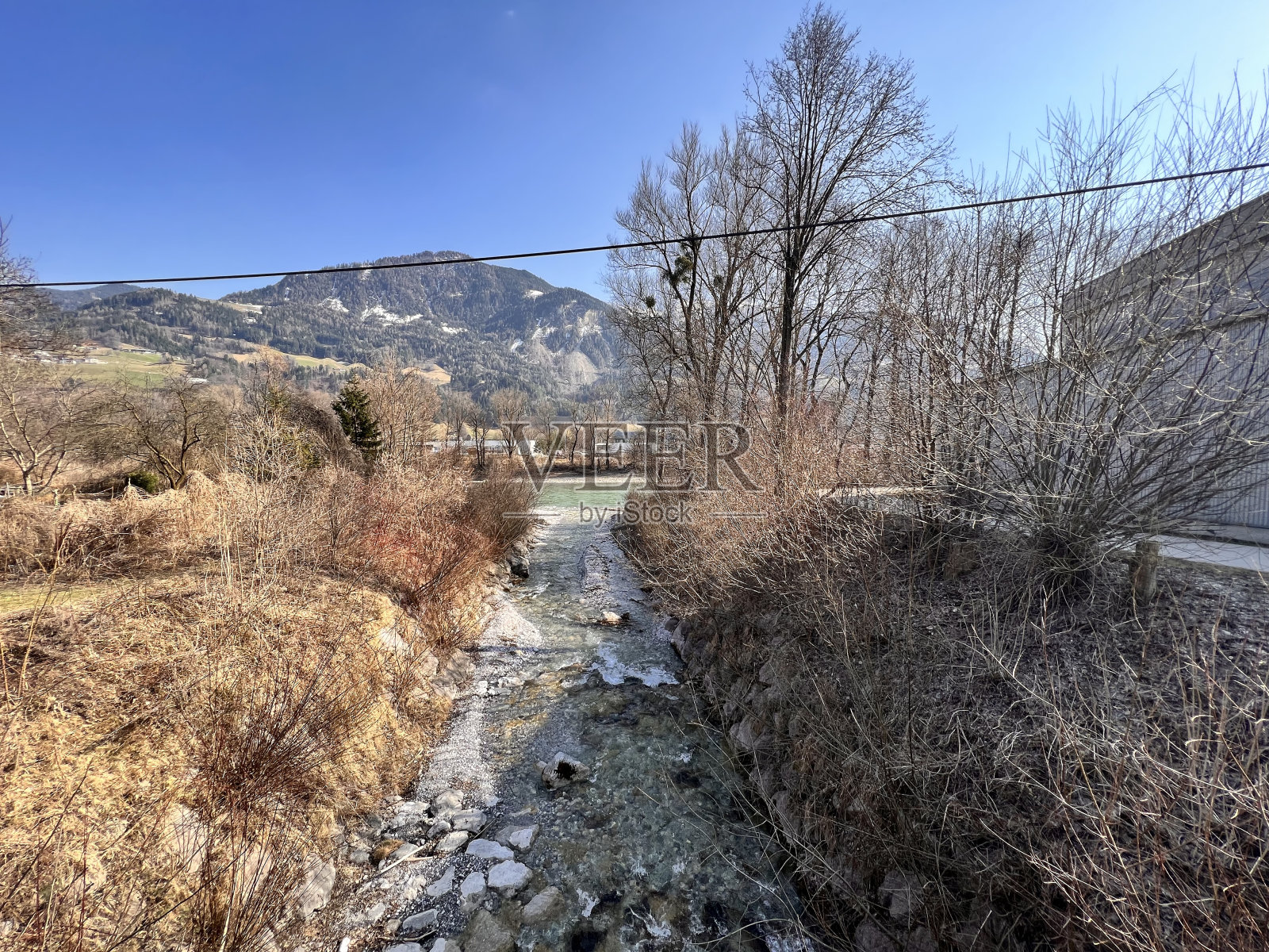 因河附近的斯坦斯在施瓦兹内塔尔地区的蒂罗尔照片摄影图片