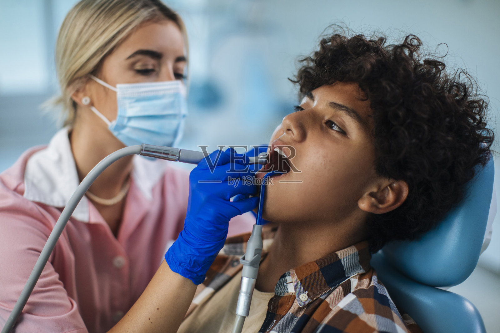 一点也不疼照片摄影图片