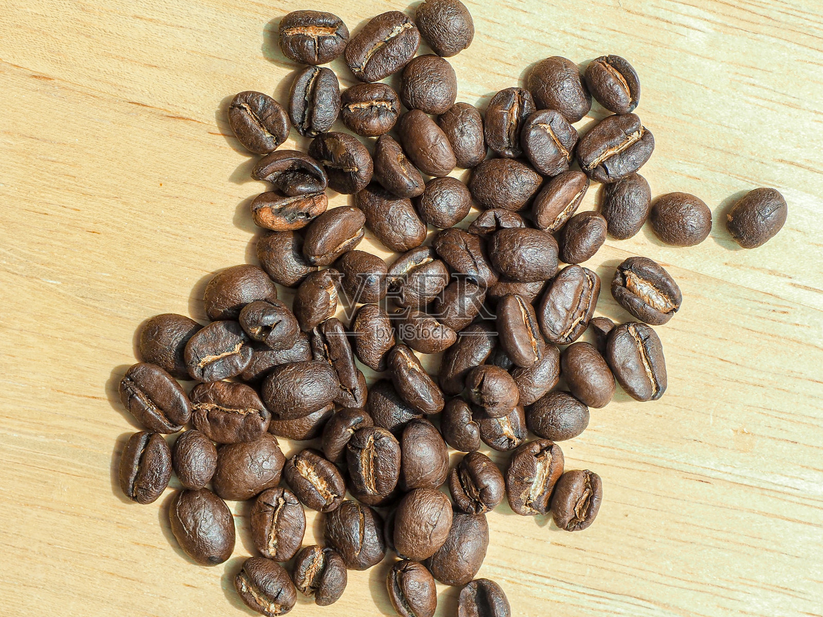 巴西黑烤咖啡豆照片摄影图片