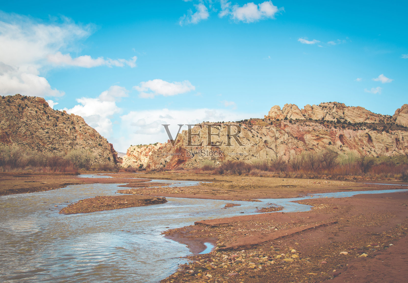 犹他州的鲍威尔湖照片摄影图片