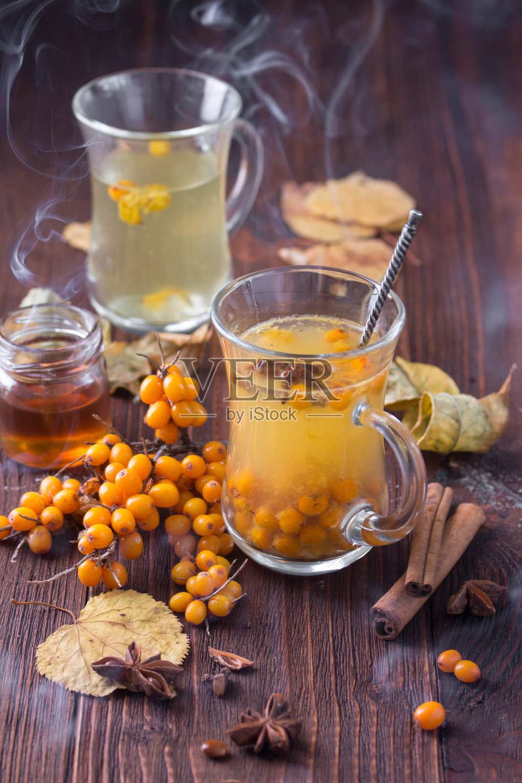 沙棘秋季热茶照片摄影图片