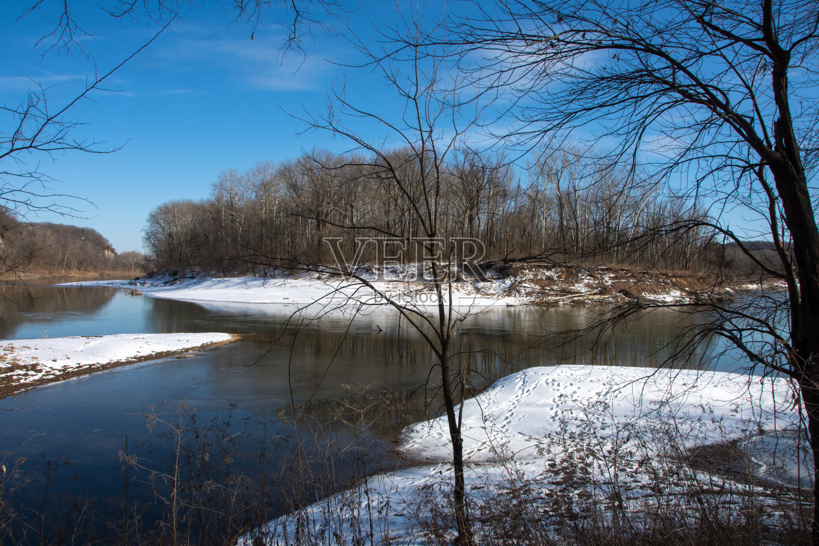 卡斯尔伍德国家公园-冬季的梅拉梅克河湾照片摄影图片