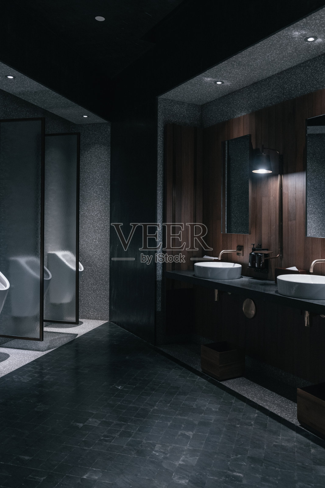 公共厕所的当代室内设计照片摄影图片