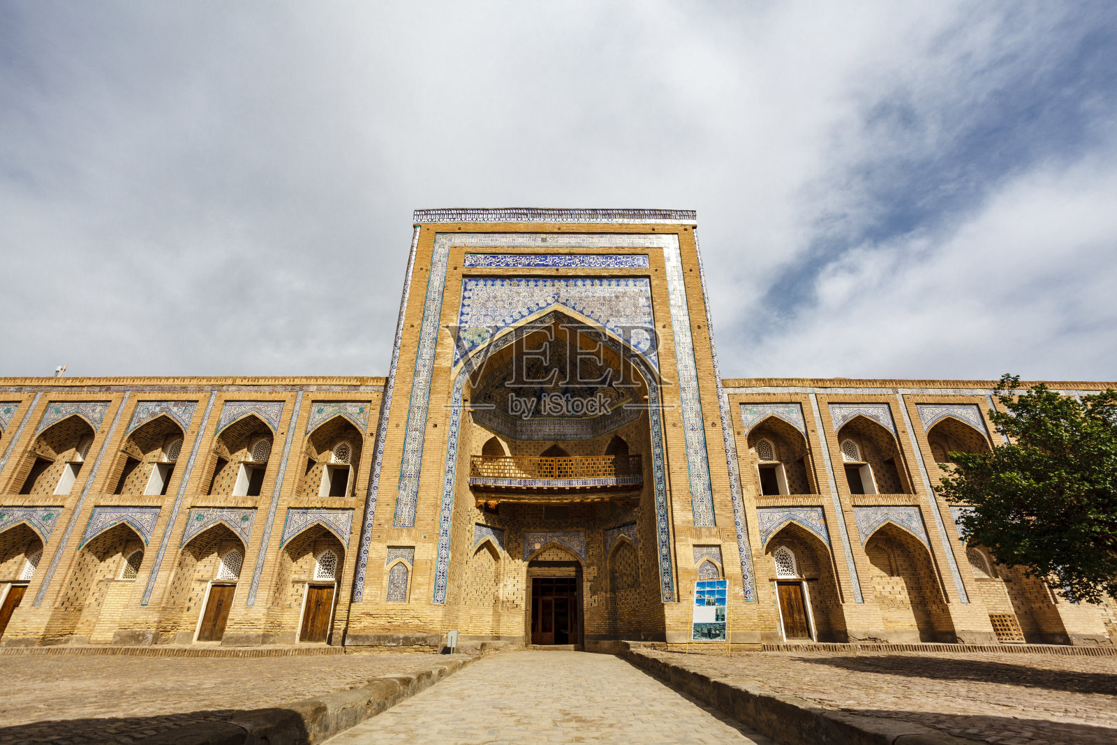 库特拉格-穆拉德伊纳卡伊斯兰学校外的希瓦，乌兹别克斯坦，中亚照片摄影图片