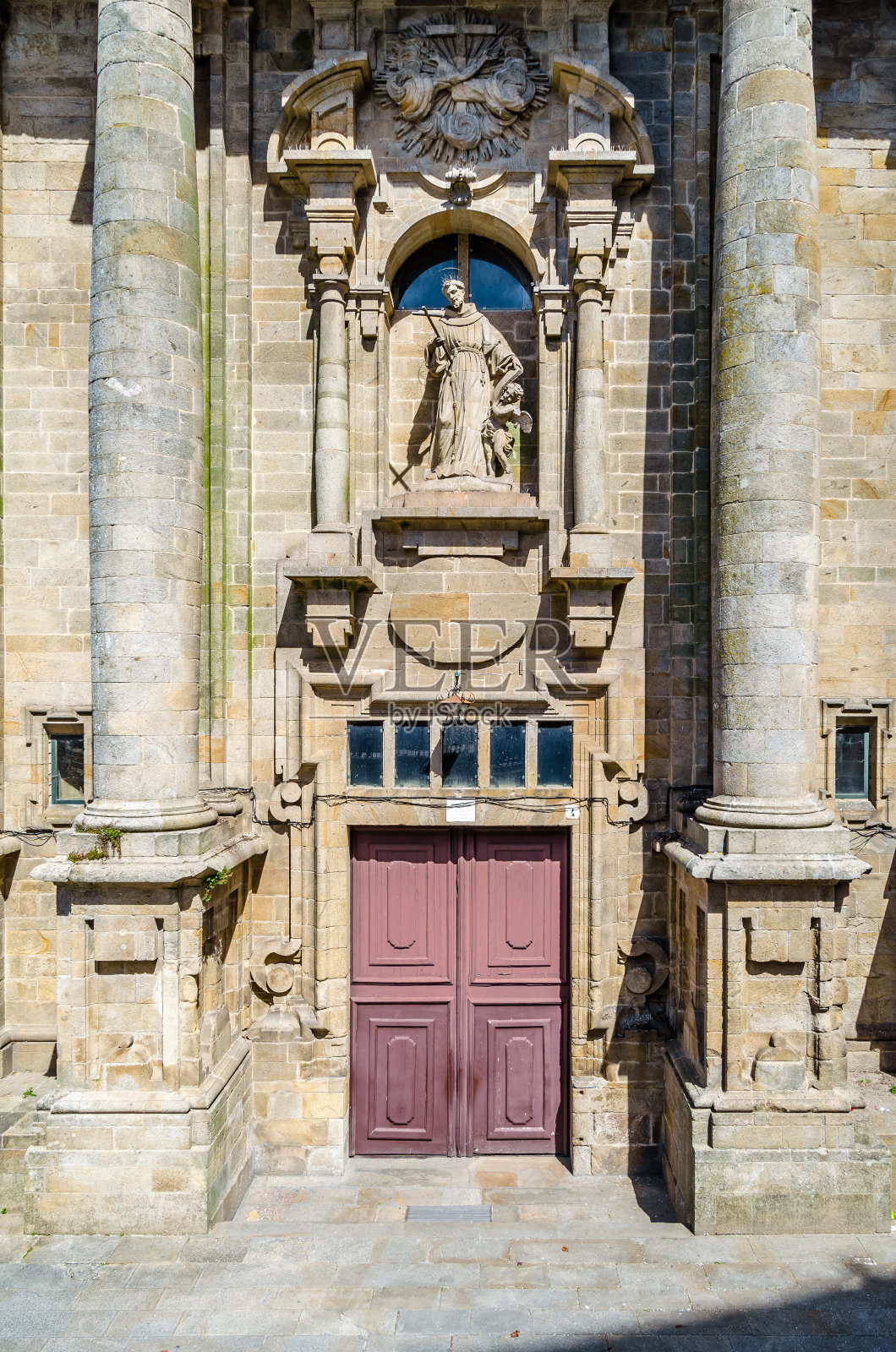 西班牙圣地亚哥德孔波斯特拉的建筑细节照片摄影图片