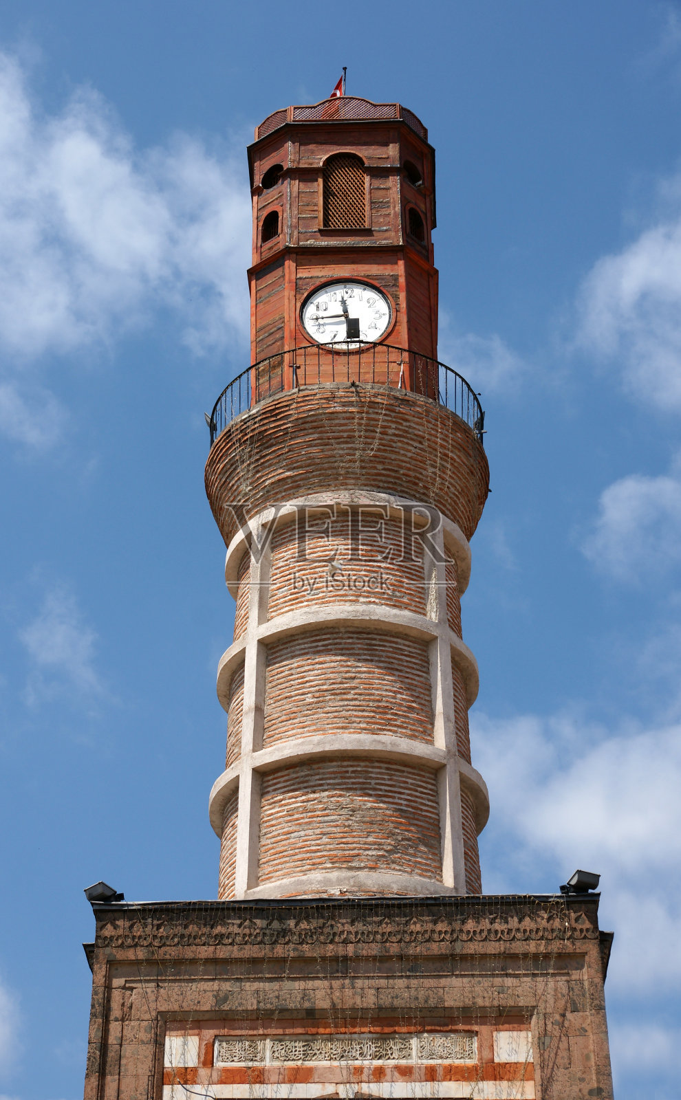 名人苏丹Mehmet Madrasa和钟楼——Merzifon照片摄影图片