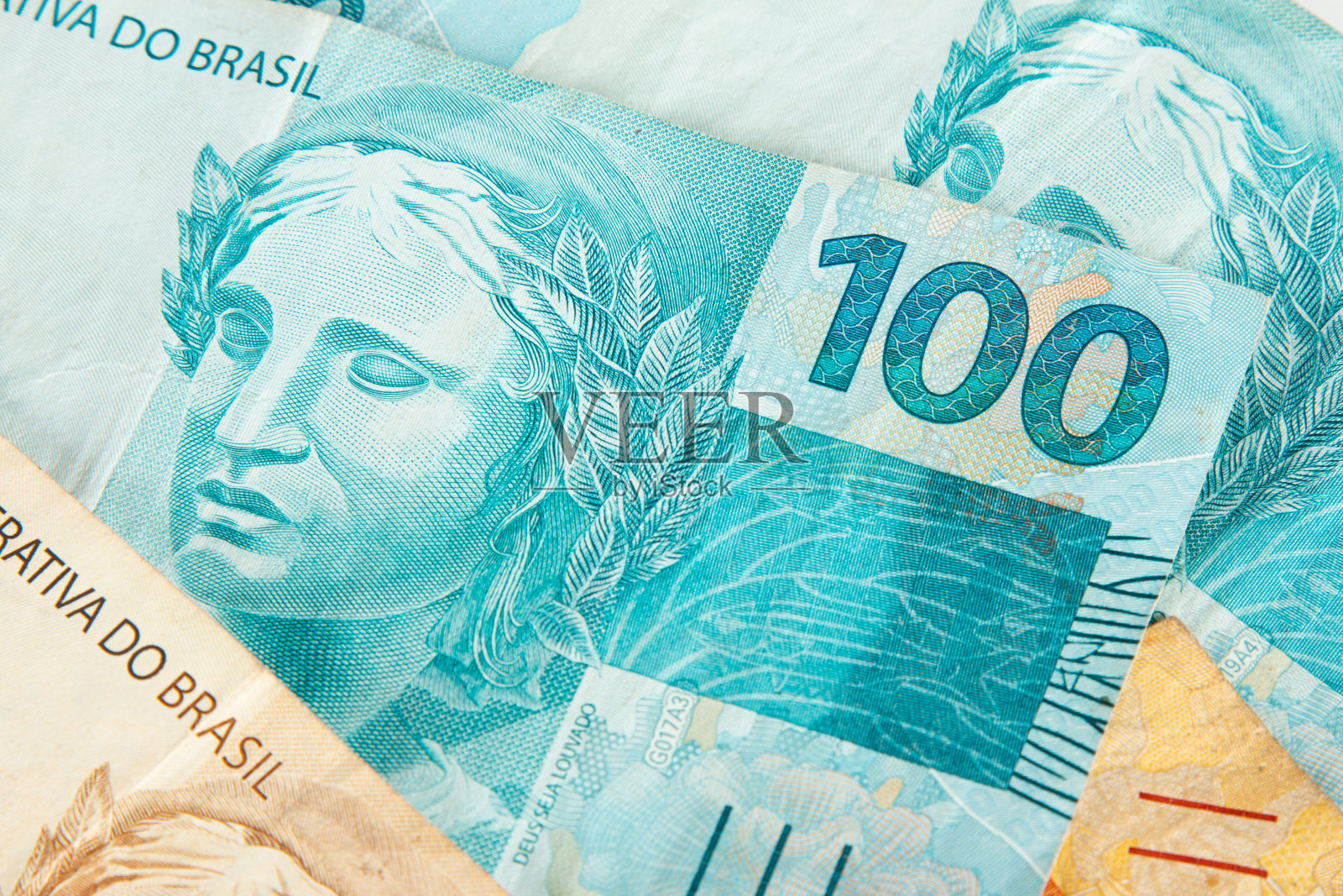 巴西的钱。巴西雷亚尔钞票。融资的概念照片摄影图片
