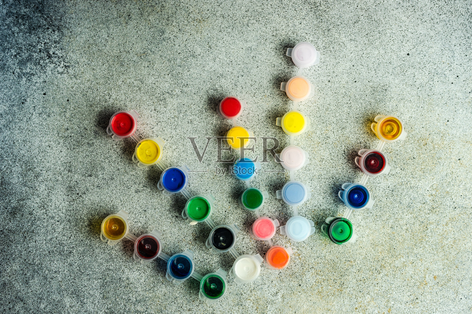 在混凝土背景上制作工具照片摄影图片