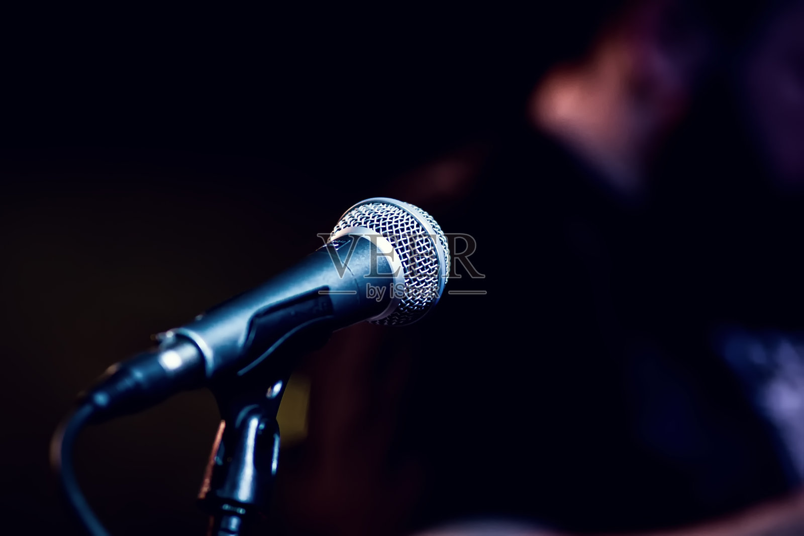 音乐会的麦克风选择性聚焦照片摄影图片