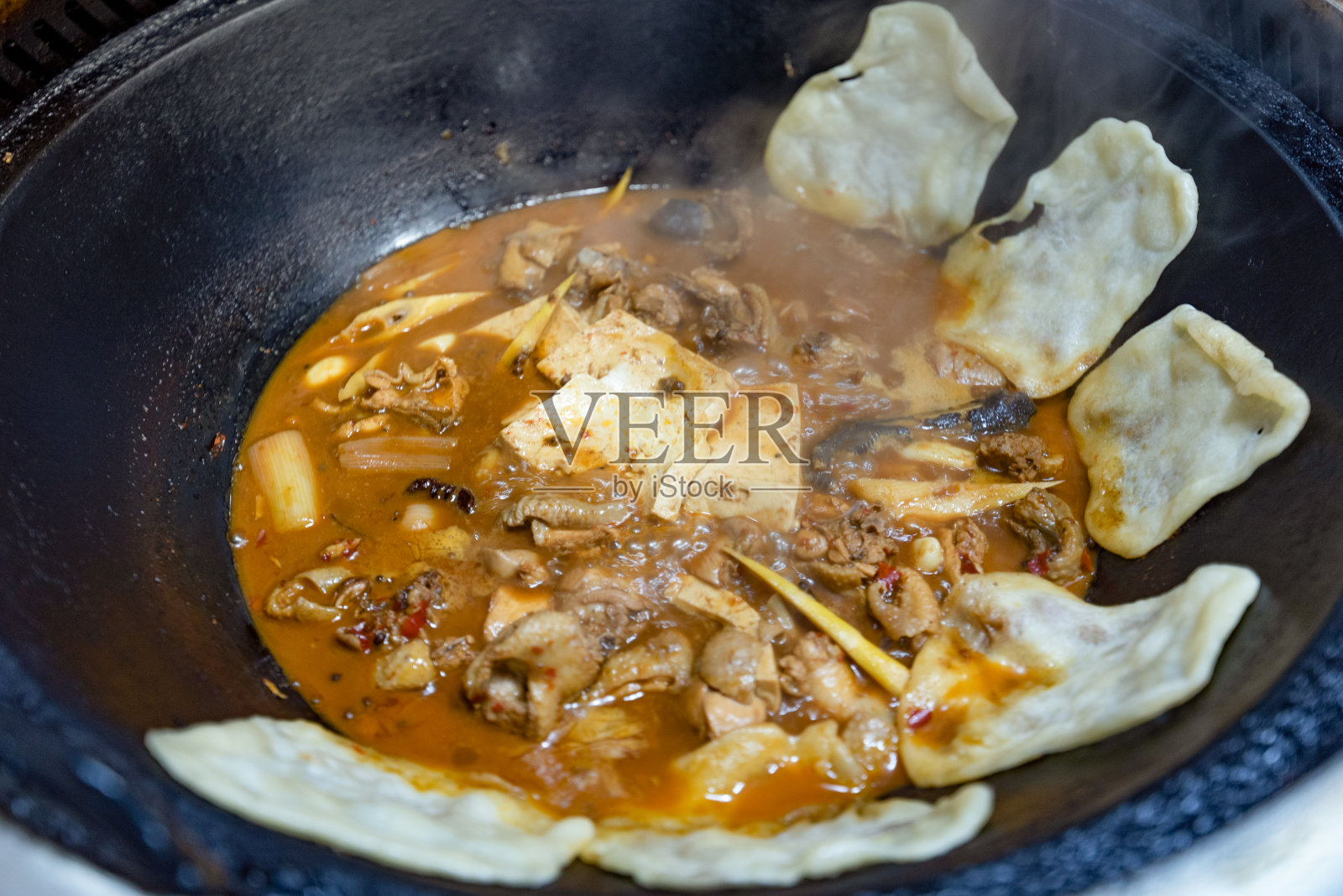 地锅鸡照片摄影图片