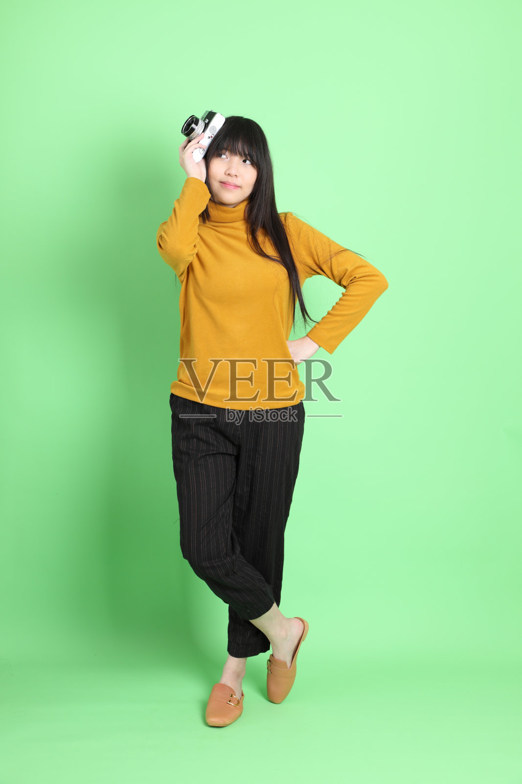 年轻的亚洲女孩照片摄影图片