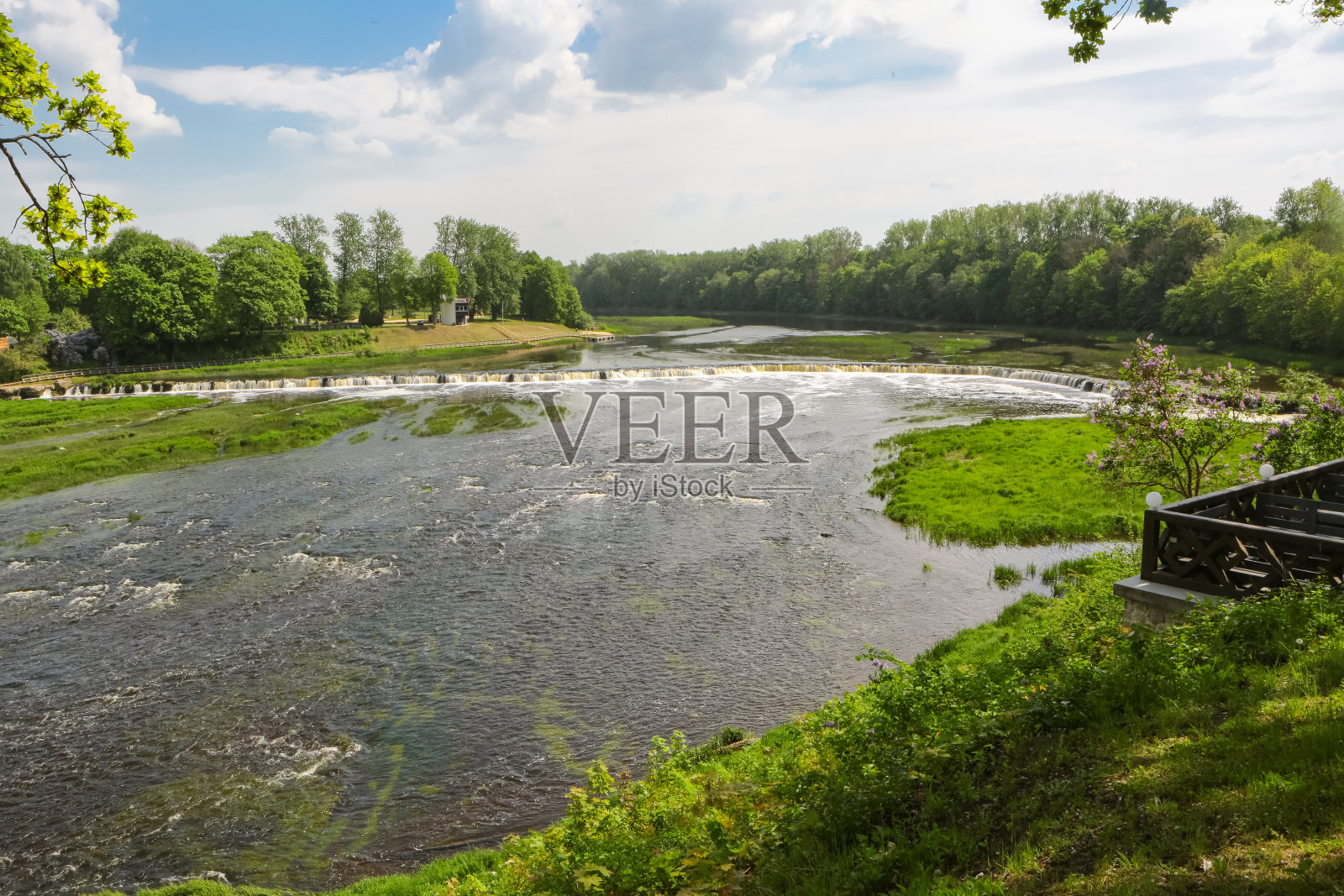 镇Kuldiga,拉脱维亚照片摄影图片