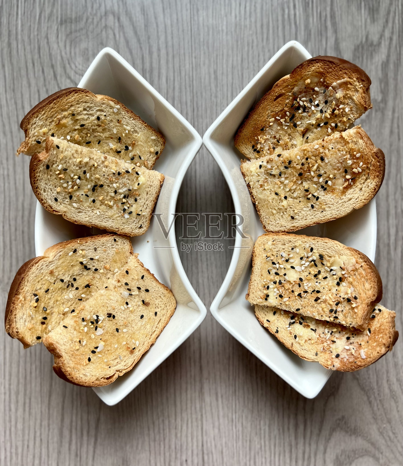 早上烤面包照片摄影图片