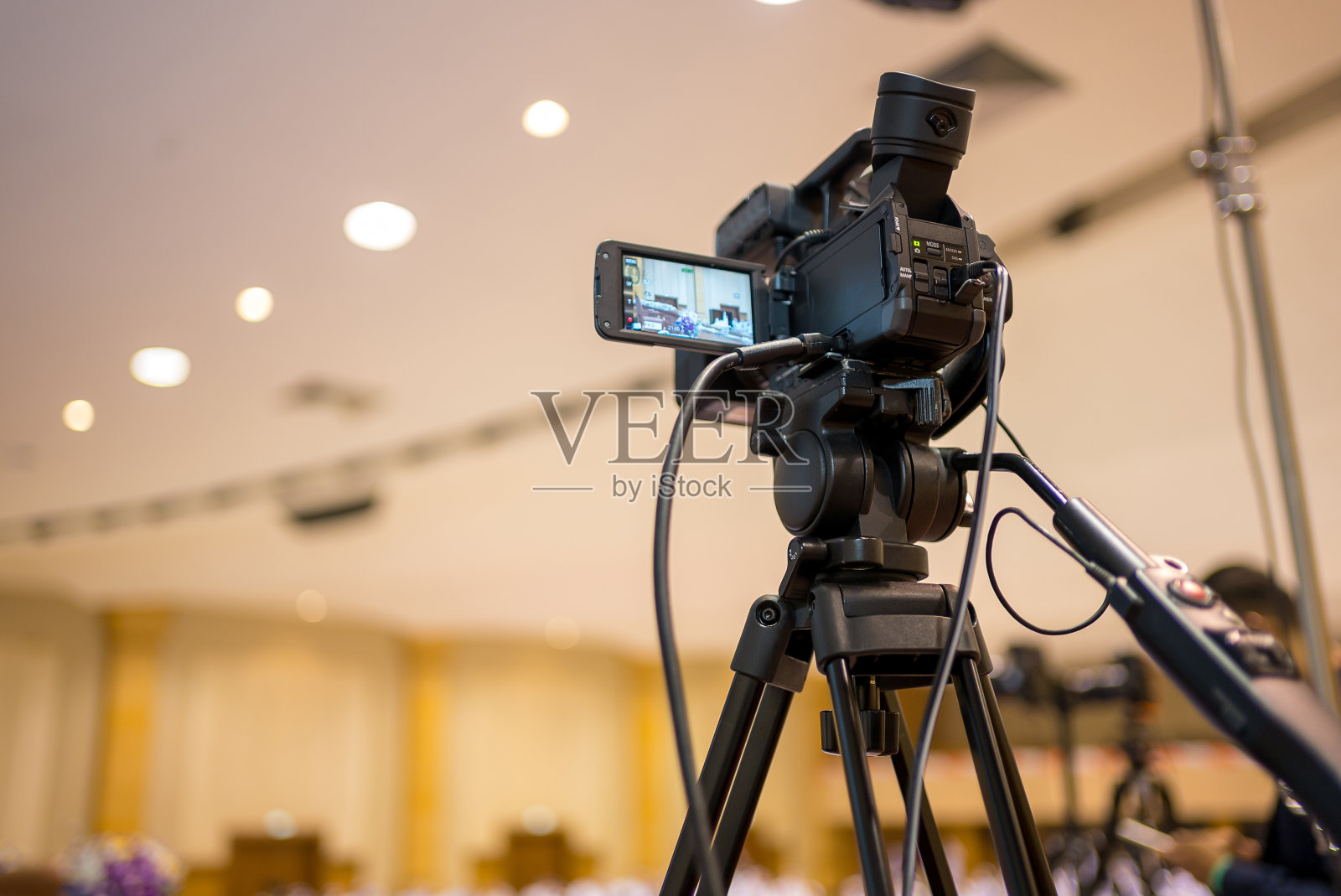 摄像机操作员专业摄像机拍摄视频播客照片摄影图片