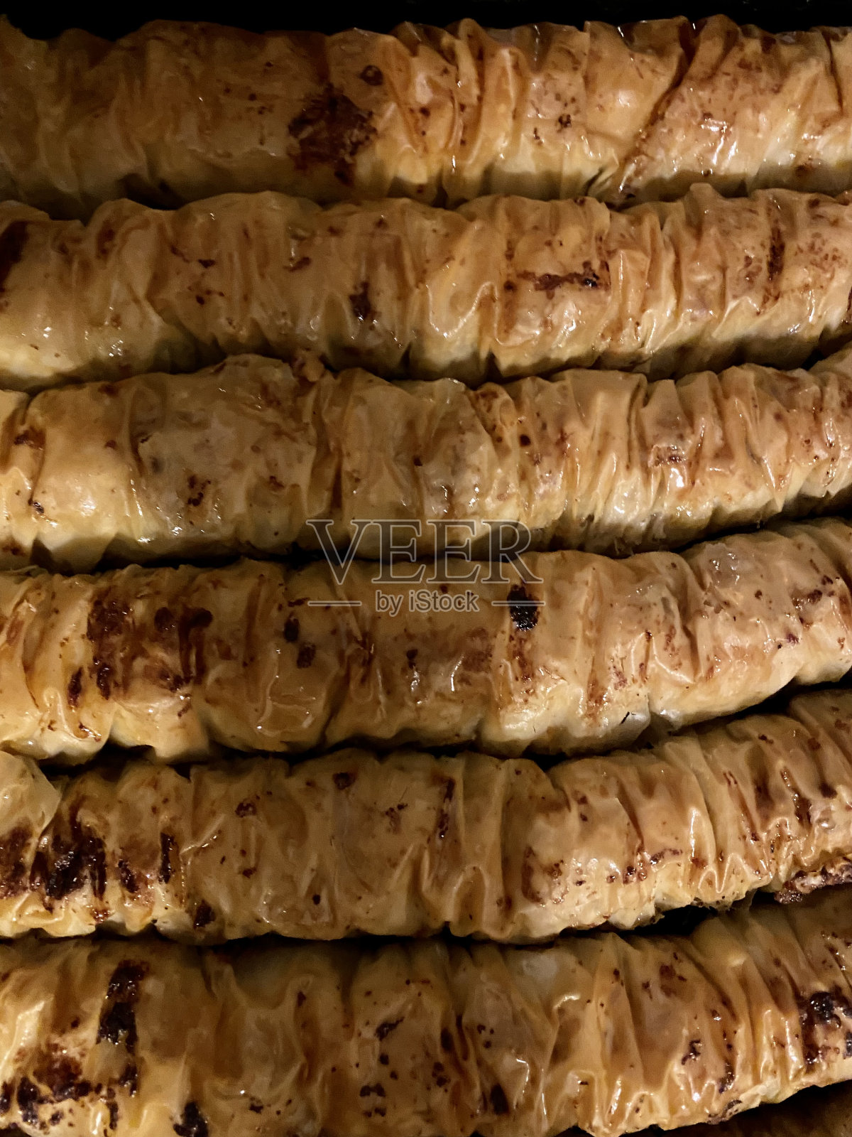 甜点点心核桃开心果黄色缅甸甜点照片摄影图片