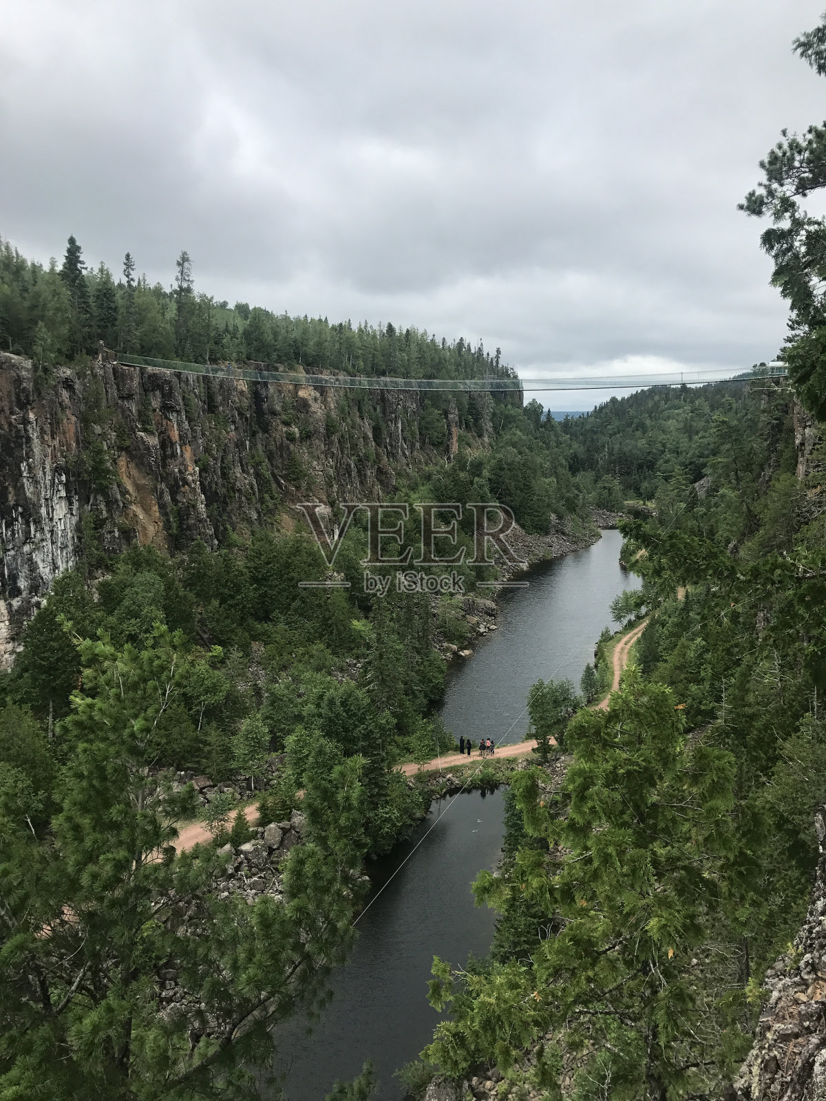 鹰谷及雷鸣湾照片摄影图片