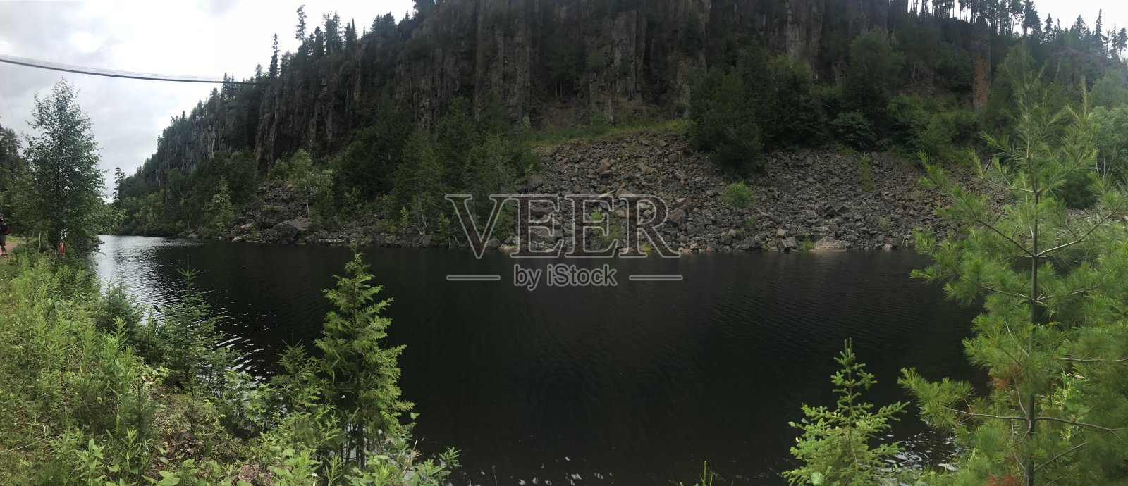 鹰谷及雷鸣湾照片摄影图片