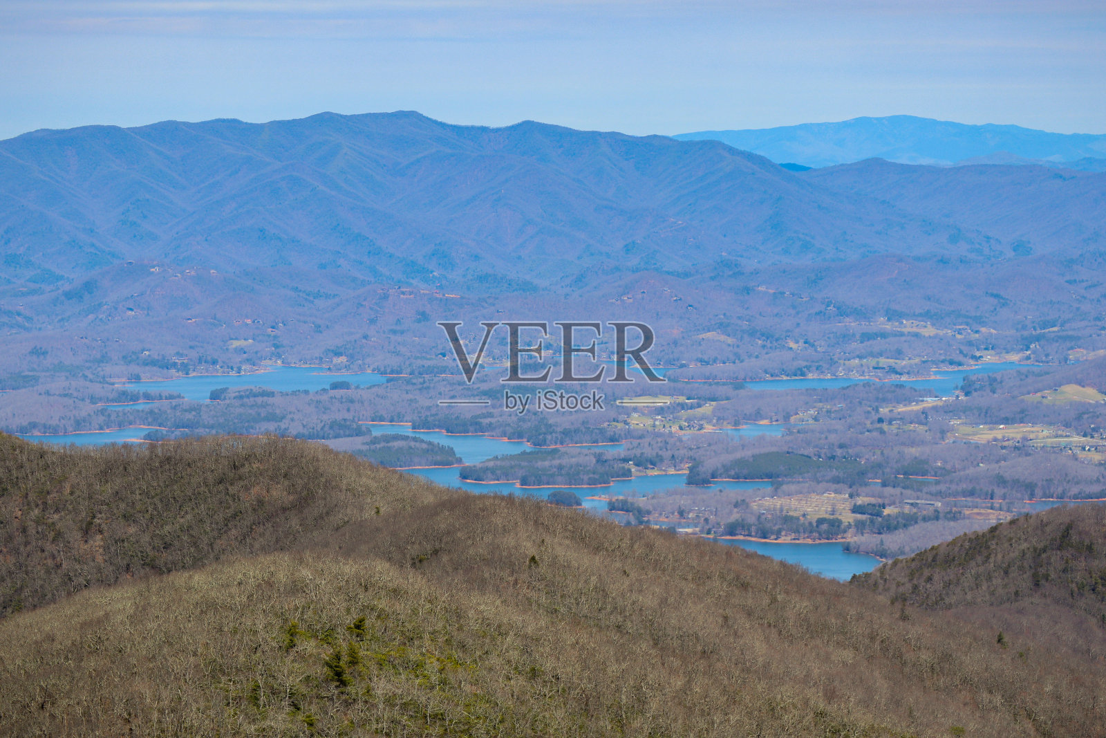 一些乔治亚山谷湖泊照片摄影图片