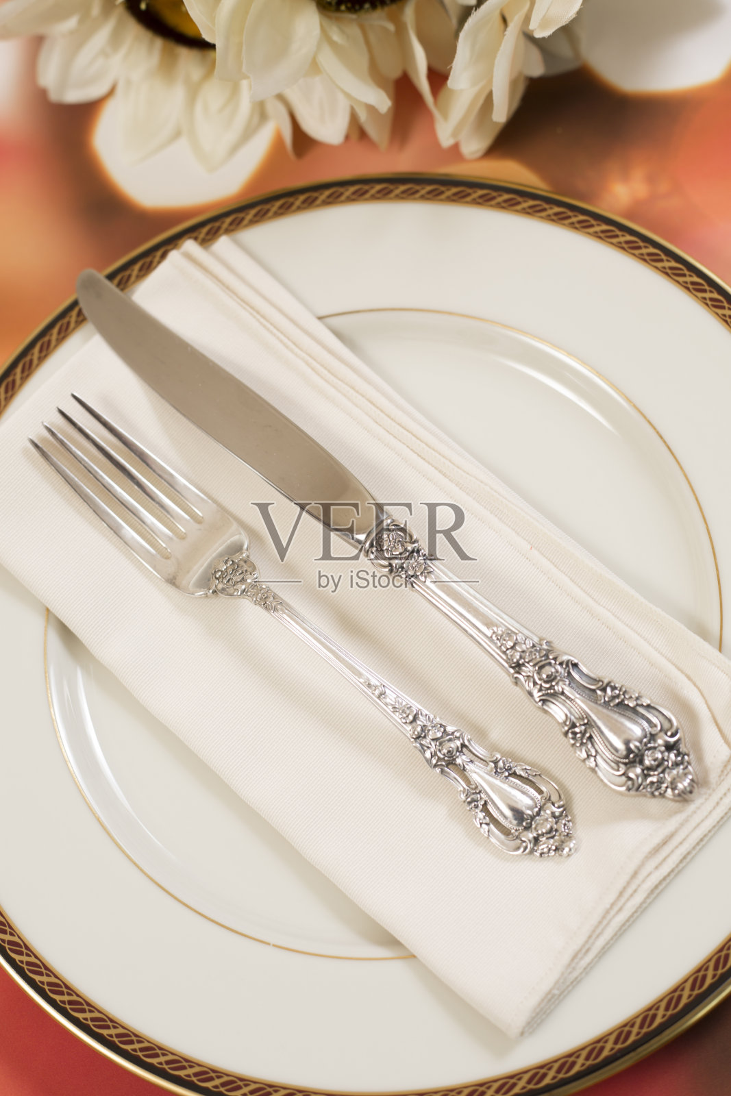 以派对灯为背景放置背景。照片摄影图片