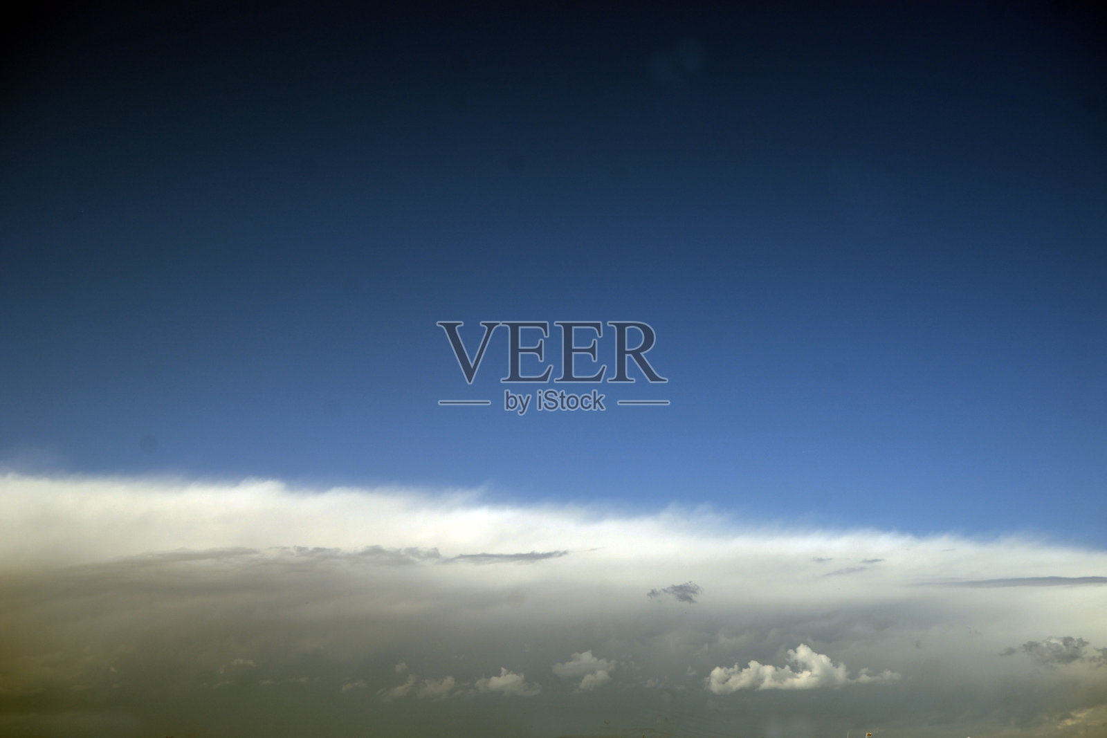 多云的天空照片摄影图片