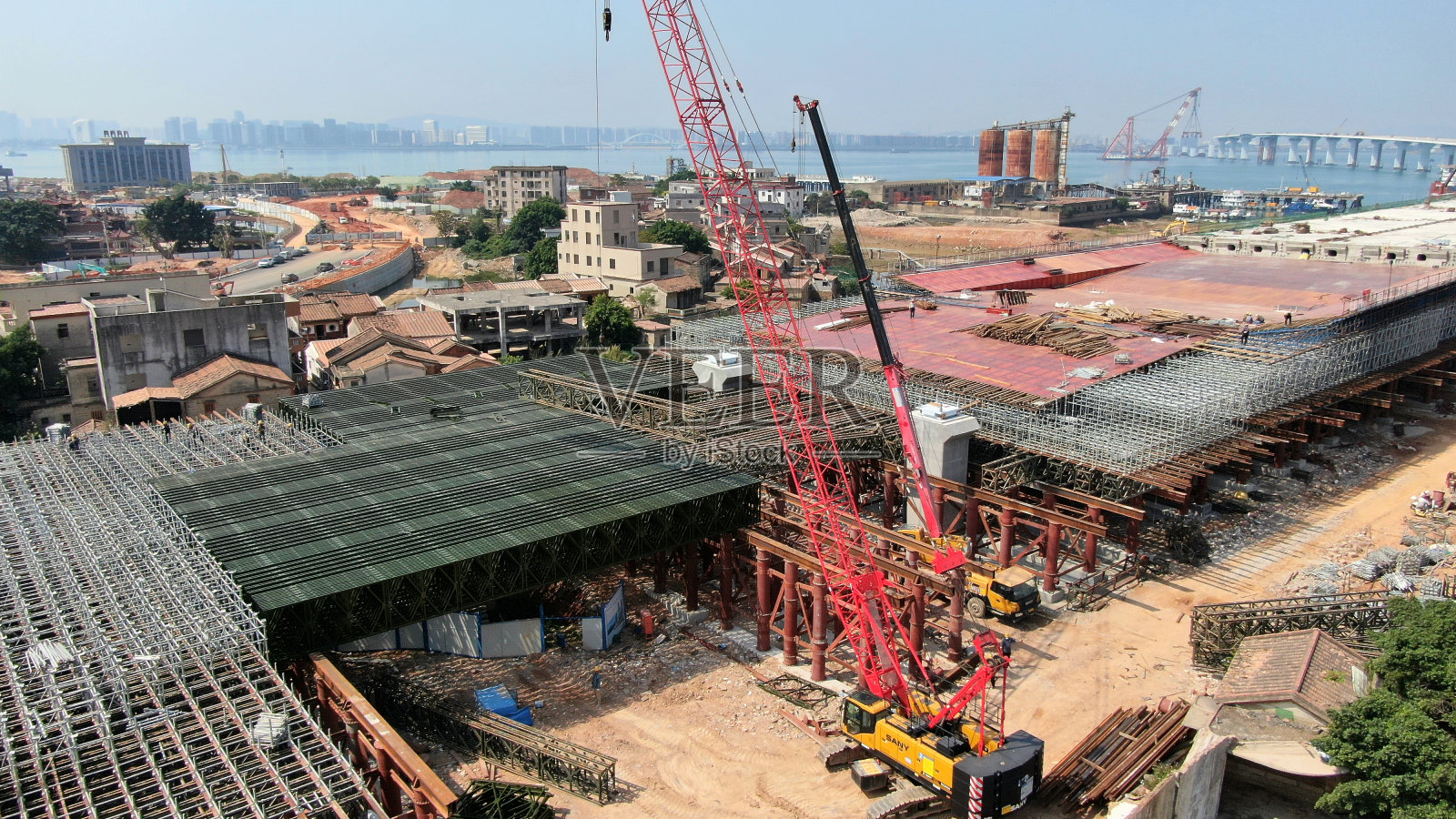 修建海滨公路照片摄影图片