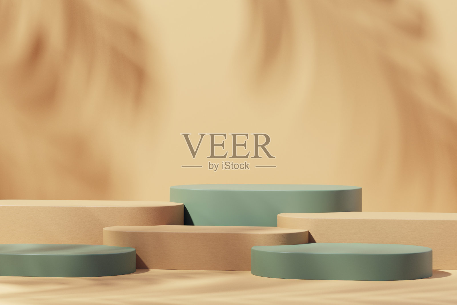 最小抽象的讲台背景，用于产品介绍。灰泥墙上的热带树叶阴影。春季和夏季。照片摄影图片