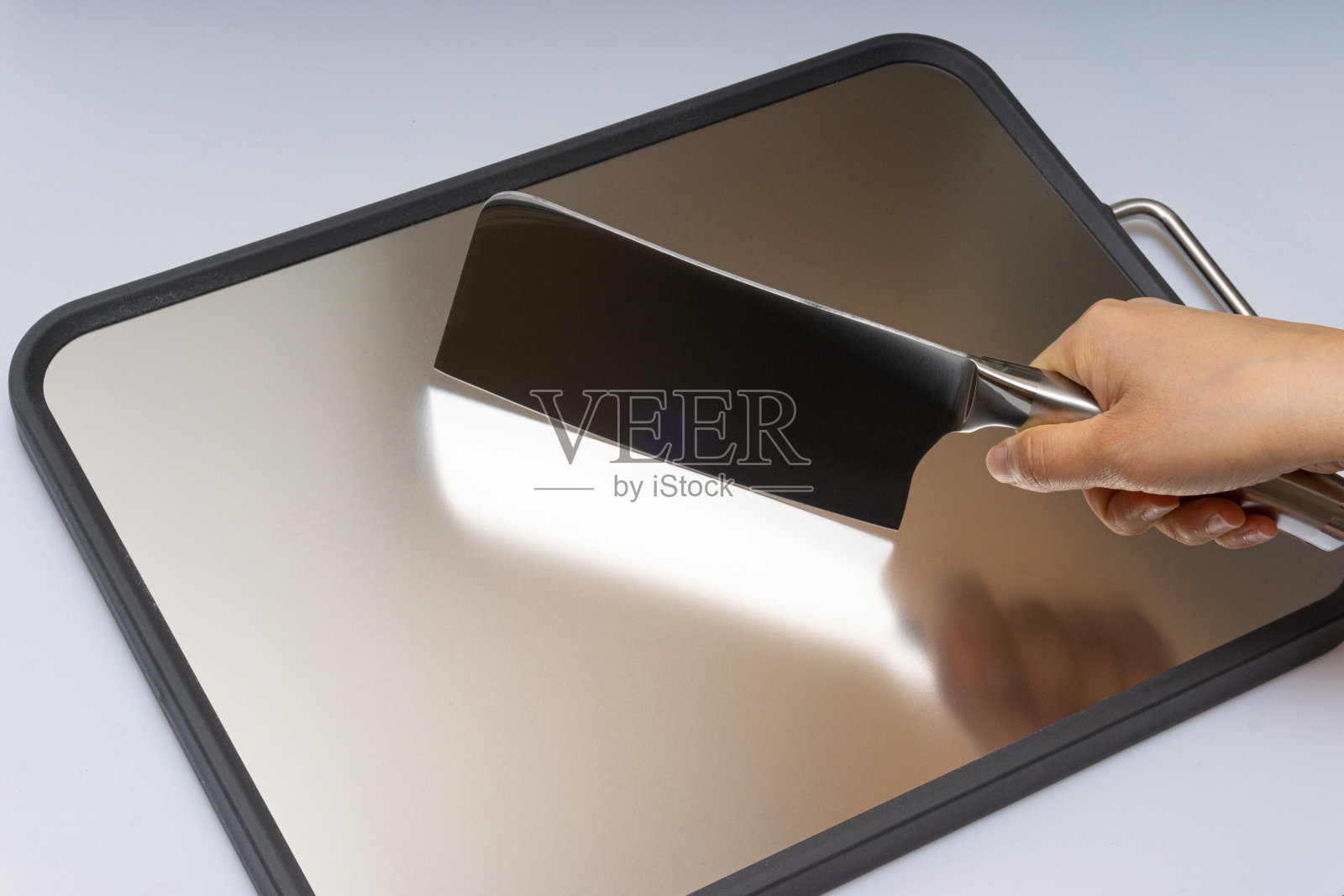 菜刀和砧板照片摄影图片