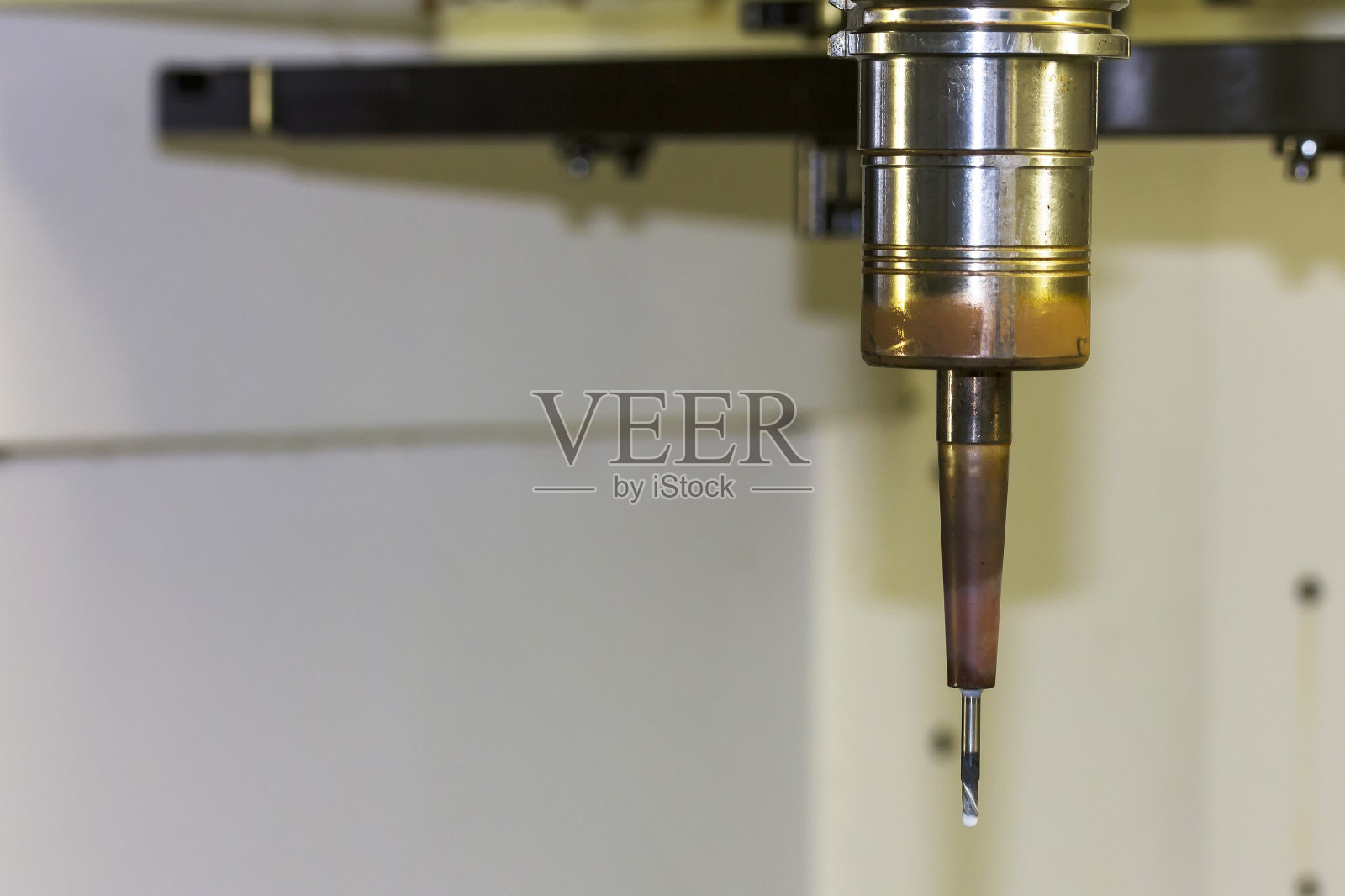 数控加工中心刀架及刀具部件锈蚀照片摄影图片