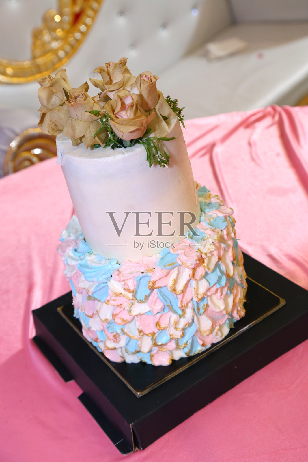 玫瑰蛋糕照片摄影图片