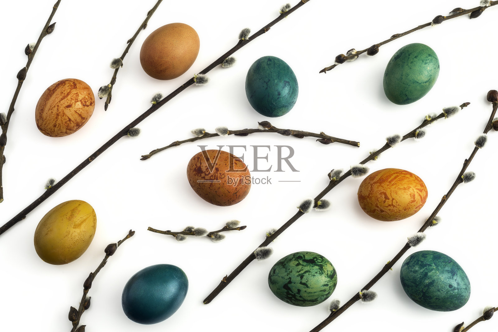 不同颜色的复活节彩蛋照片摄影图片