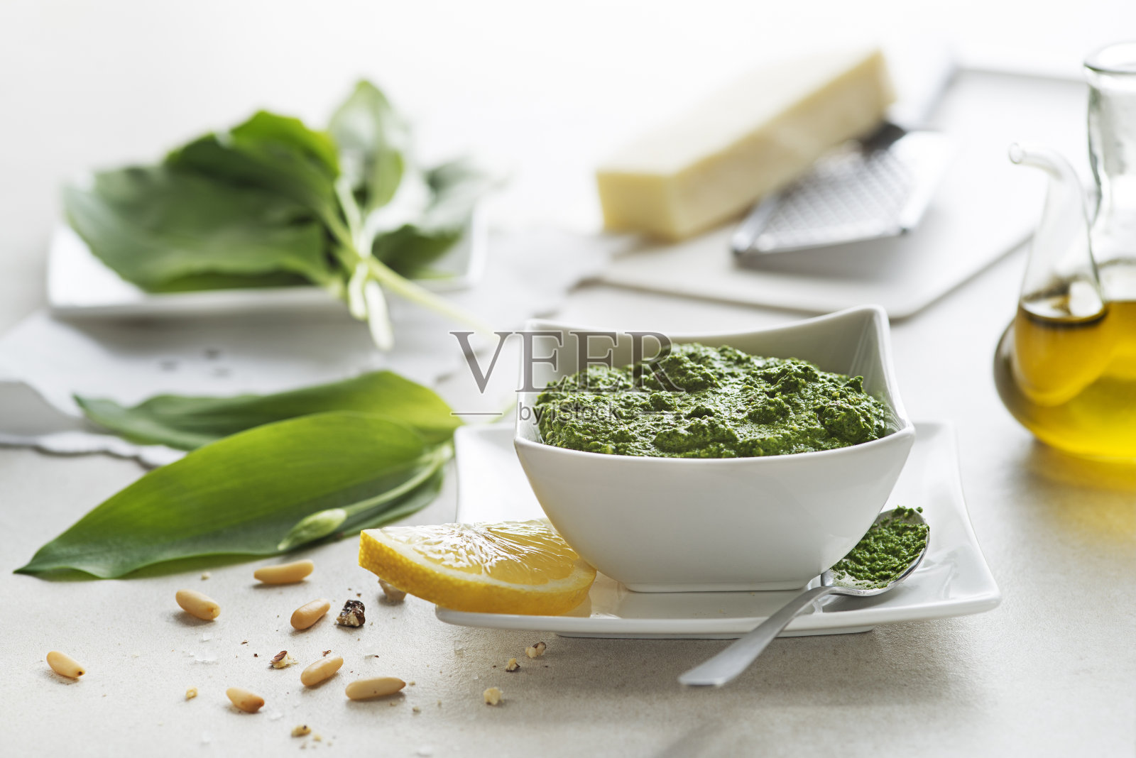 野蒜香蒜酱照片摄影图片