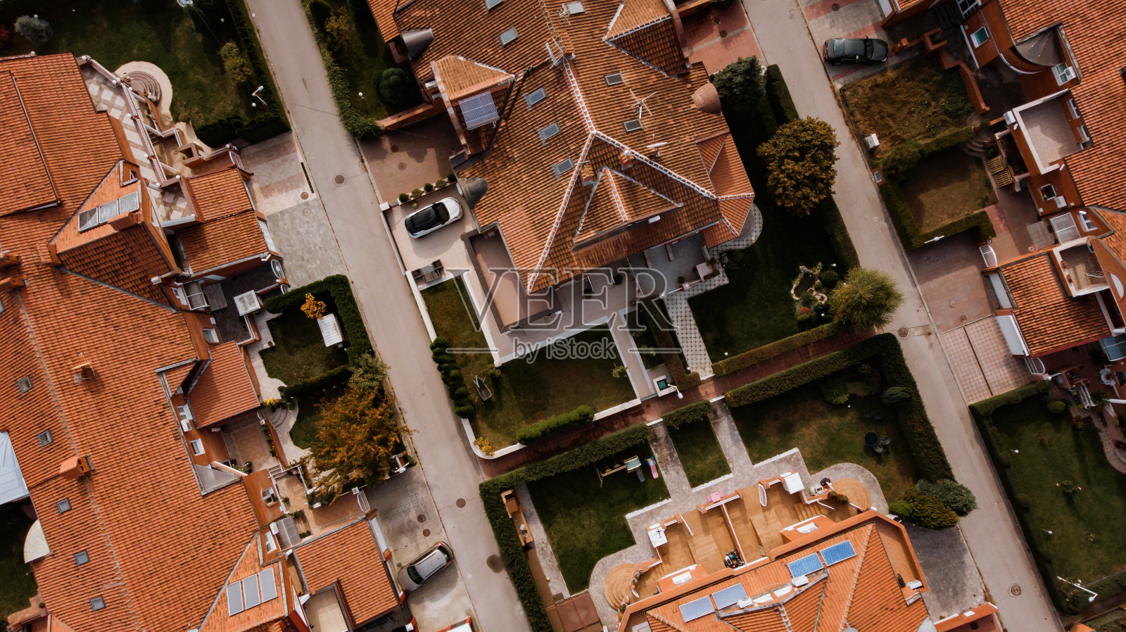 鸟瞰一排房屋照片摄影图片