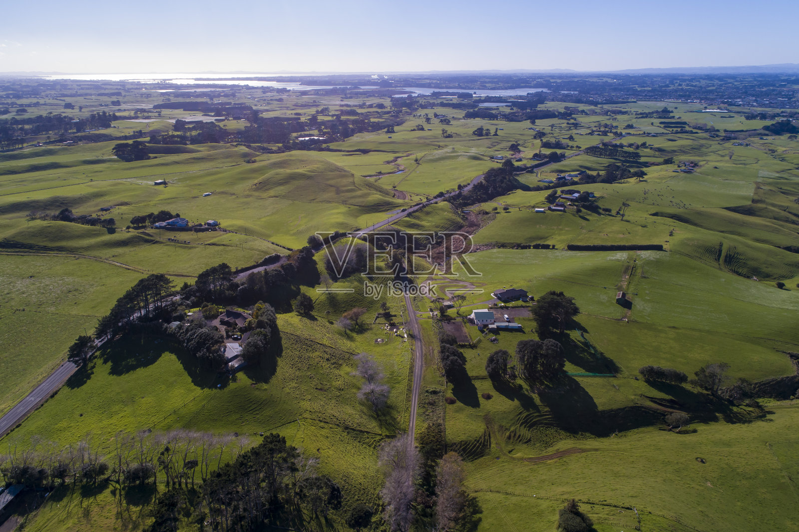 空中飞行的新西兰乡村照片摄影图片
