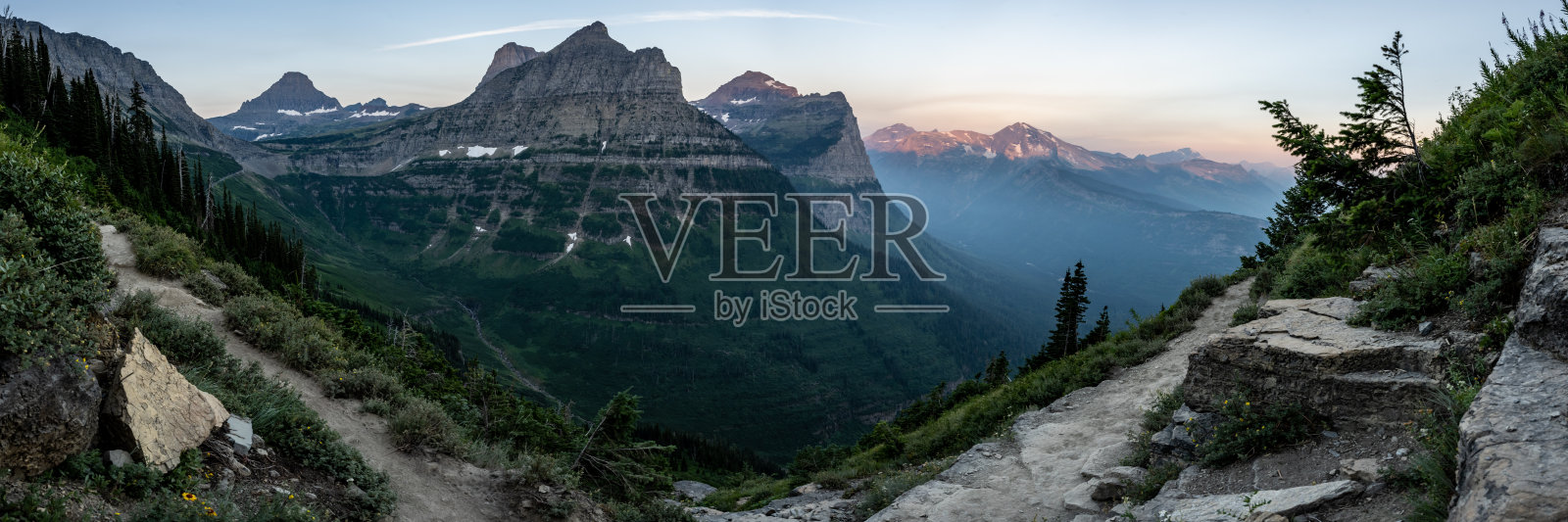 冰川高架路线的全景图照片摄影图片