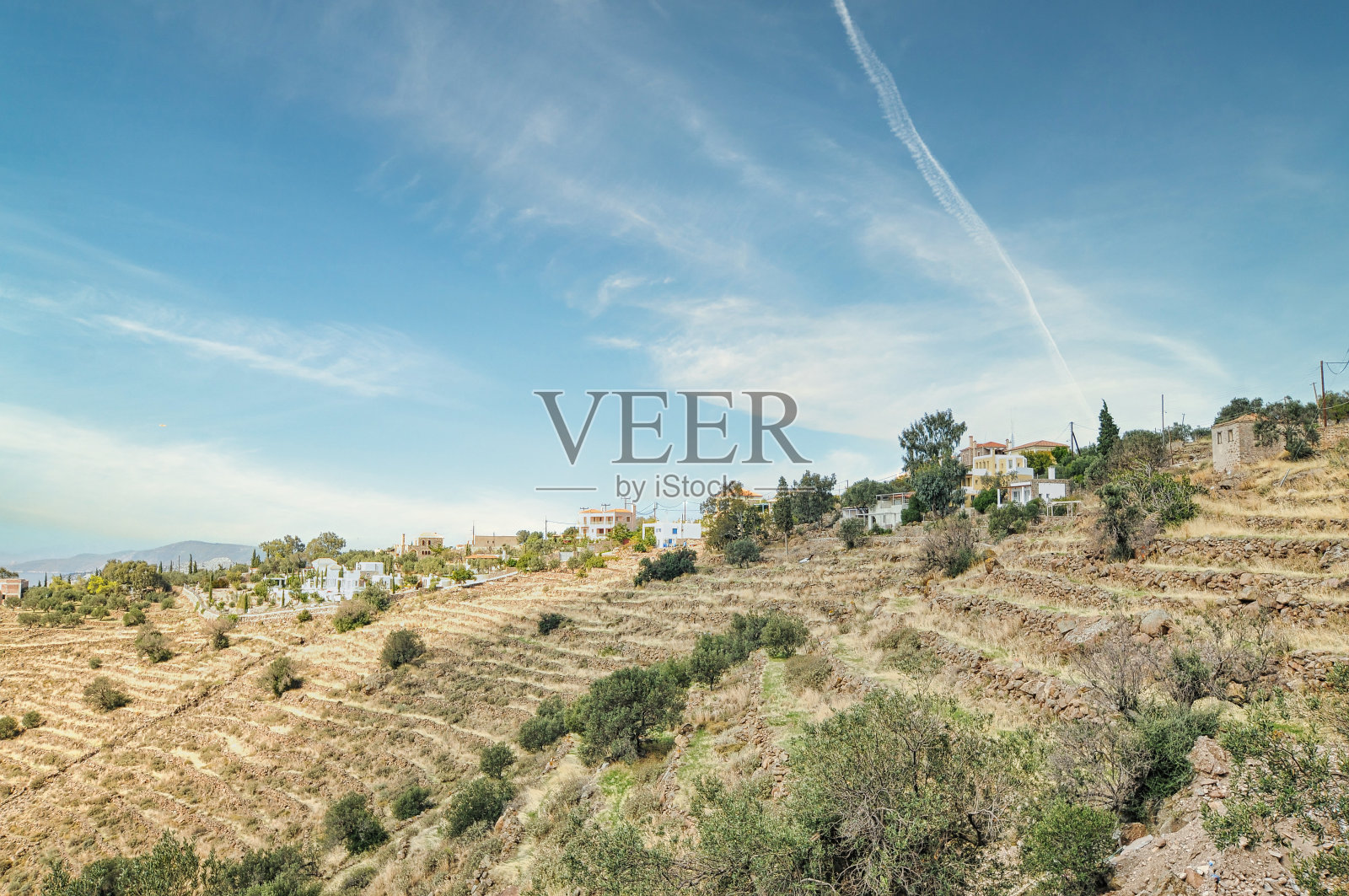 希腊埃伊纳岛的一个村庄照片摄影图片