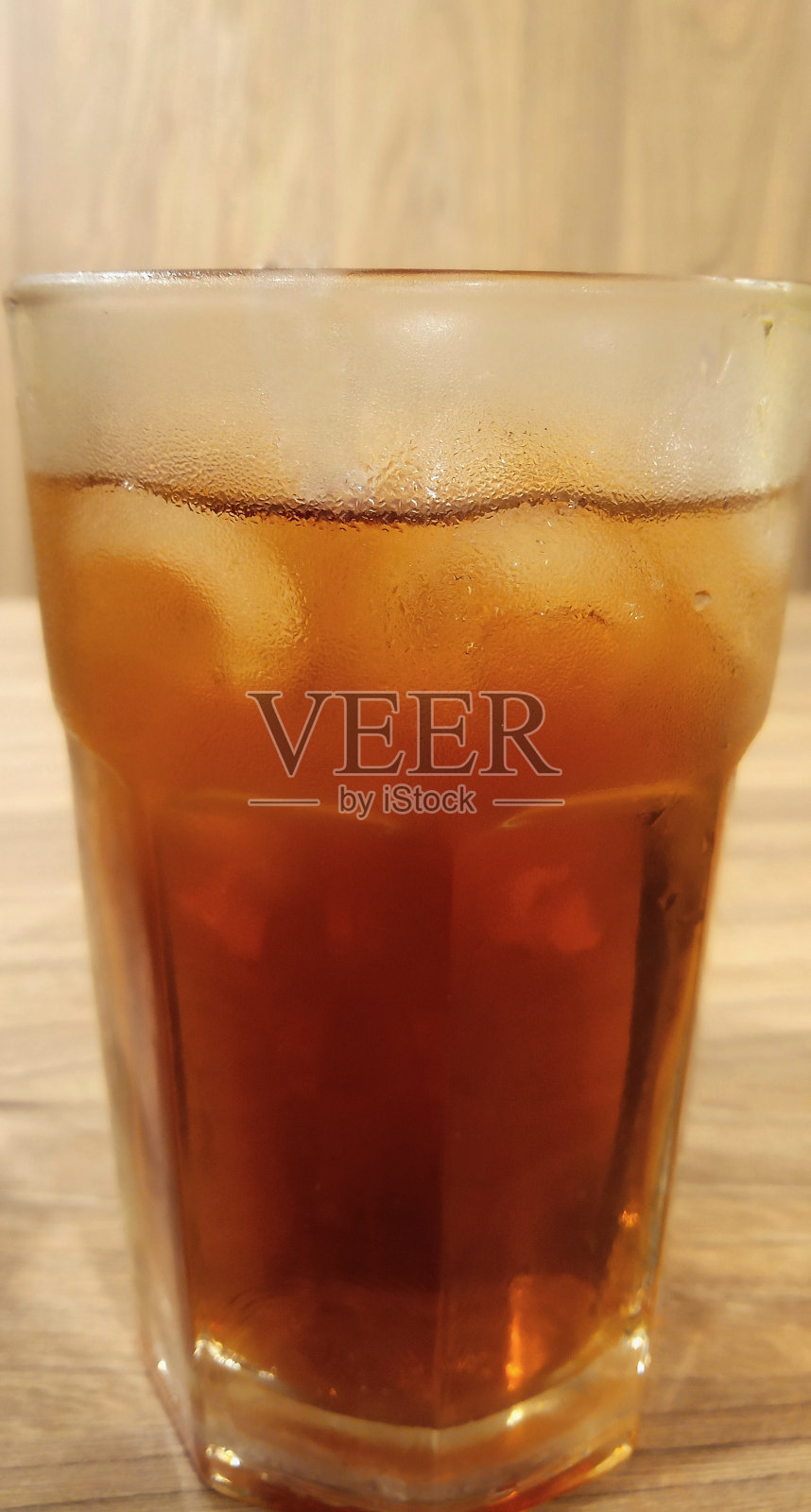 一杯冰茶的特写照片照片摄影图片